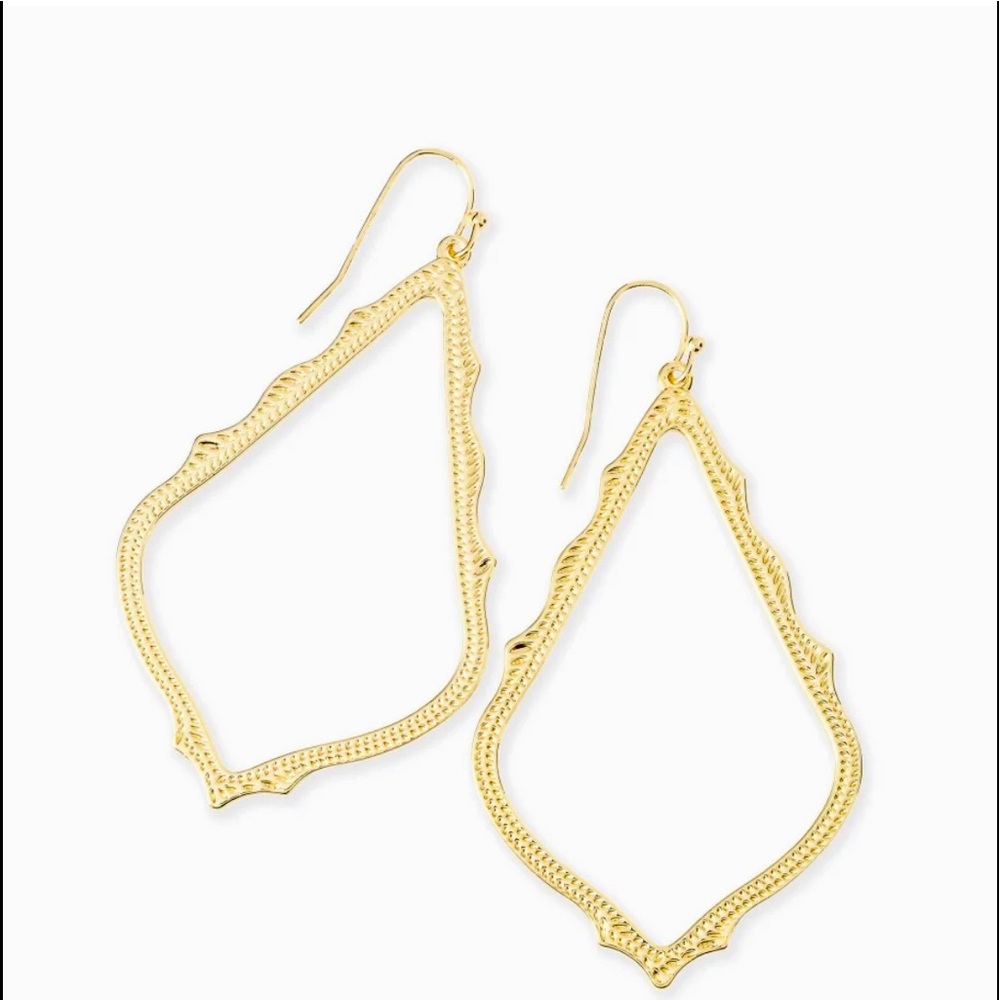 Kendra Scott Sophee Drop Earrings in Gold